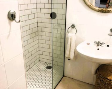 bathroom1